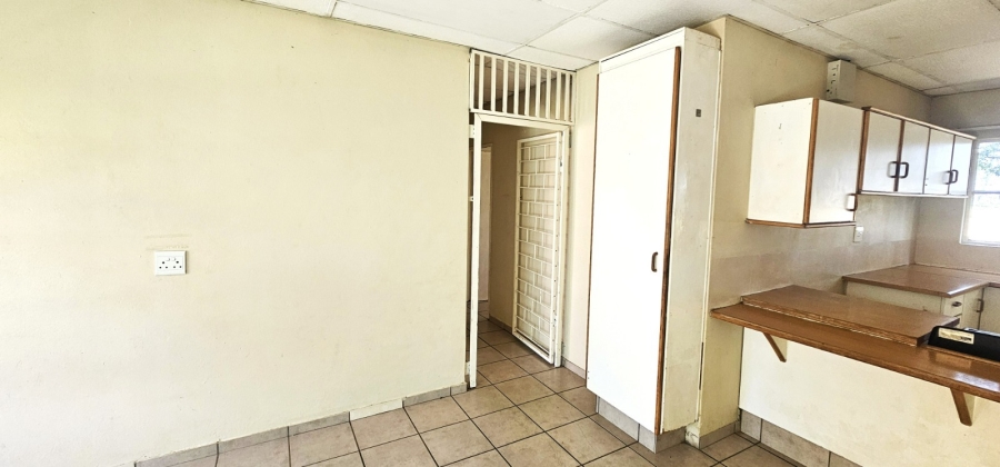 To Let 2 Bedroom Property for Rent in Rustenburg Rural North West